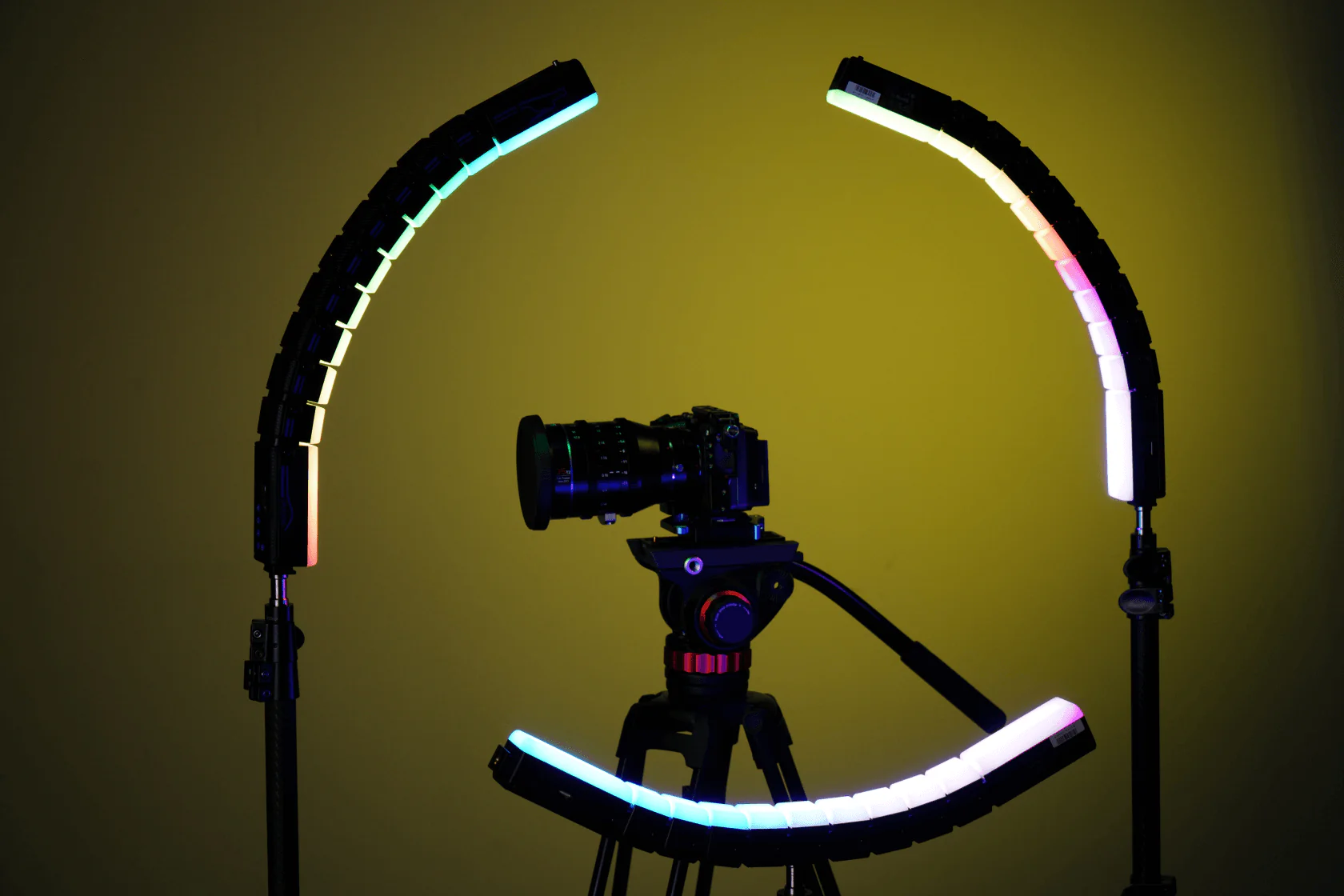 SIRUI Dragon Serie Biegbare RGB-Panel-Lampe B15R - Image 3